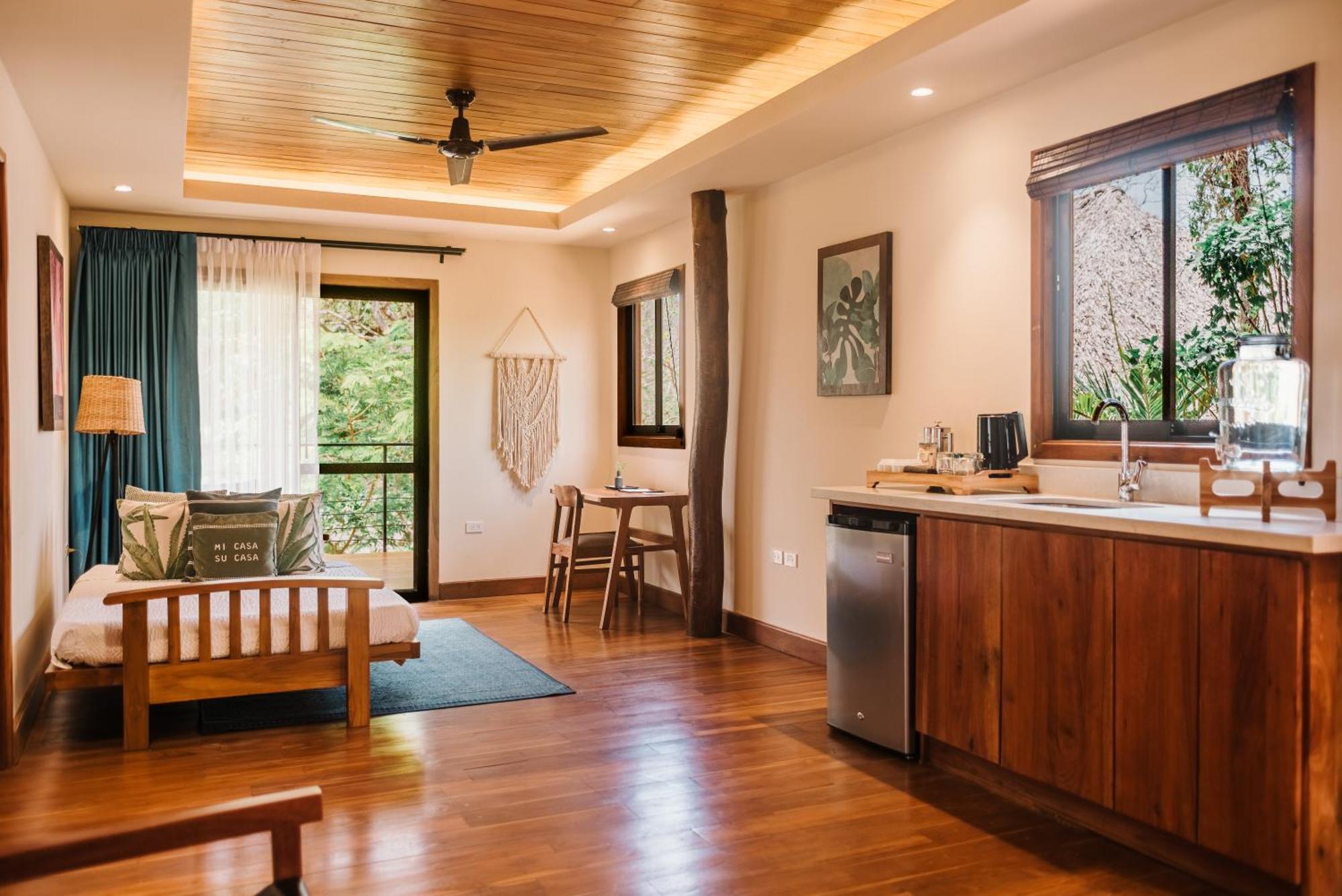 Treecasa & Nicaragua Hotel 3*